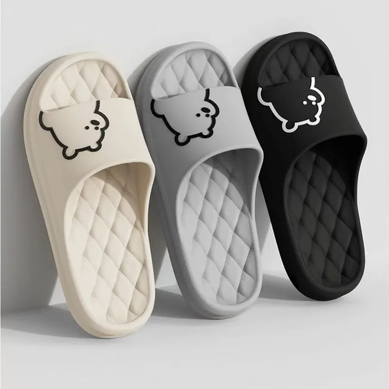 Sevimli Ayı Terlikleri Neden Rahat Ev Yaşamının Bir Zorunluluğu Haline Geliyor?